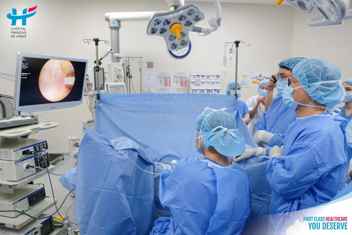 PHẪU THUẬT THÀNH CÔNG CA PHÌ ĐẠI TUYẾN TIỀN LIỆT BẰNG PHƯƠNG PHÁP VI NHIỆT TẠO HƠI NƯỚC REZUM – CÔNG NGHỆ MỚI TẠI VIỆT NAM