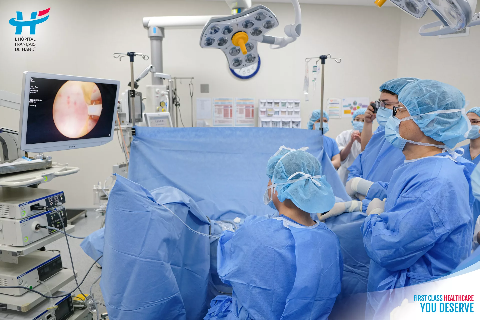 PHẪU THUẬT THÀNH CÔNG CA PHÌ ĐẠI TUYẾN TIỀN LIỆT BẰNG PHƯƠNG PHÁP VI NHIỆT TẠO HƠI NƯỚC REZUM – CÔNG NGHỆ MỚI TẠI VIỆT NAM