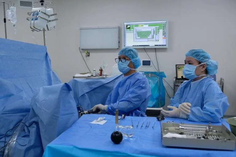 Lower digestive endoscopy through the anus