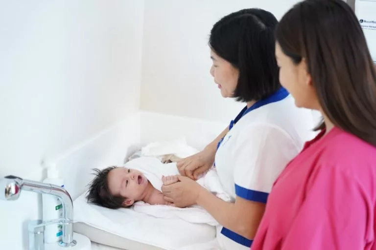 Tiền sản giật sinh thường có an toàn không? Vì sao