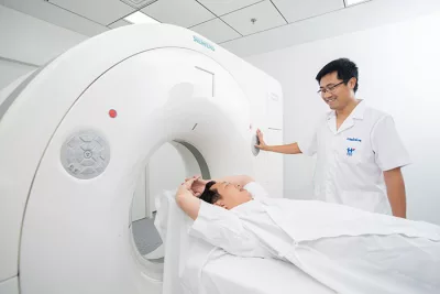 Chụp cắt lớp vi tính chẩn đoán và phân tích thành phần sỏi tiết niệu